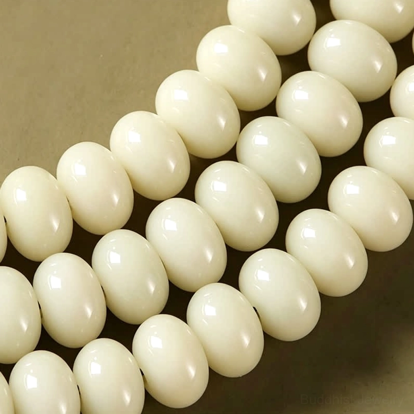 Authentic Buddhist prayer mala 108 beads white bodhi seed with carved Tara pendant for enlightenment