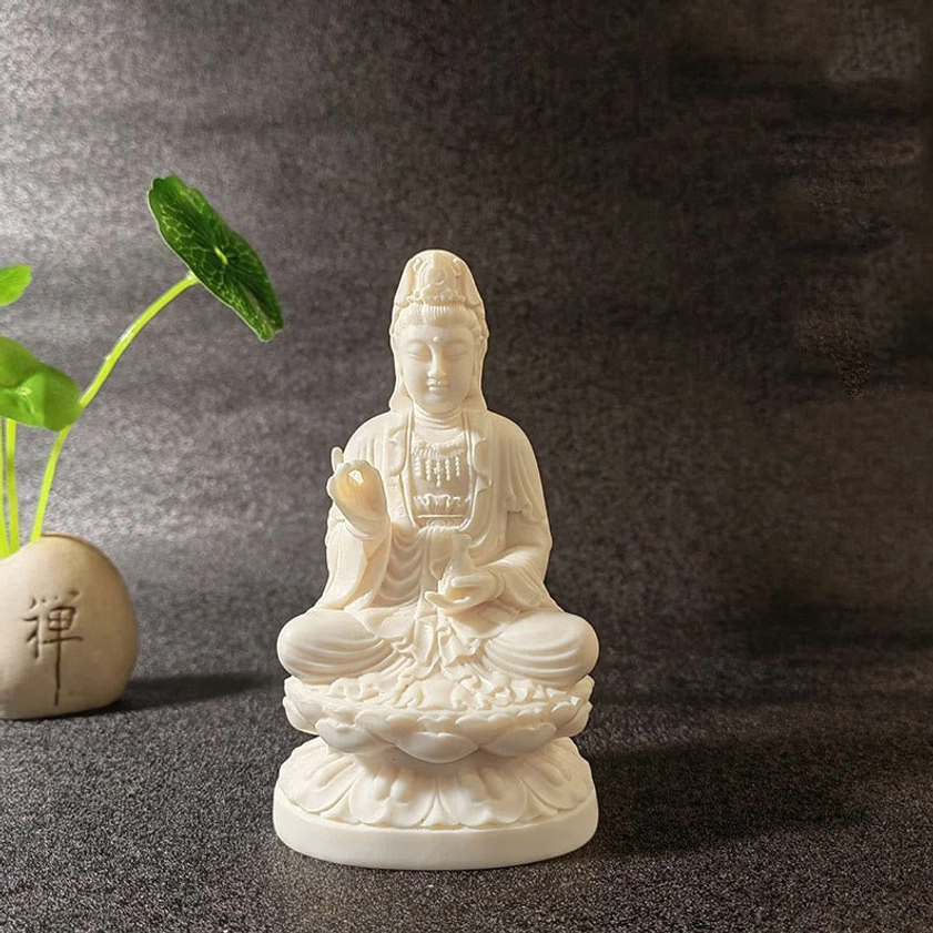 Avalokitesvara Guan Yin 13x7.5x6.5cm - ivory fruit compassion bodhisattva statue