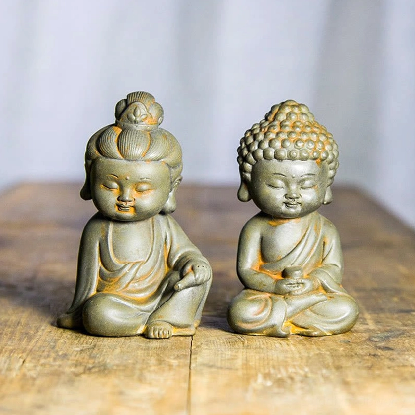Avalokitesvara Guanyin bodhisattva handmade statue polished finish frontal