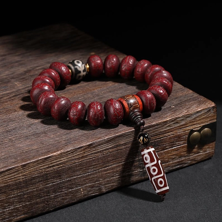 Bodhi seed mala bracelet with black and white patterned dzi beads - handmade protection bracelet