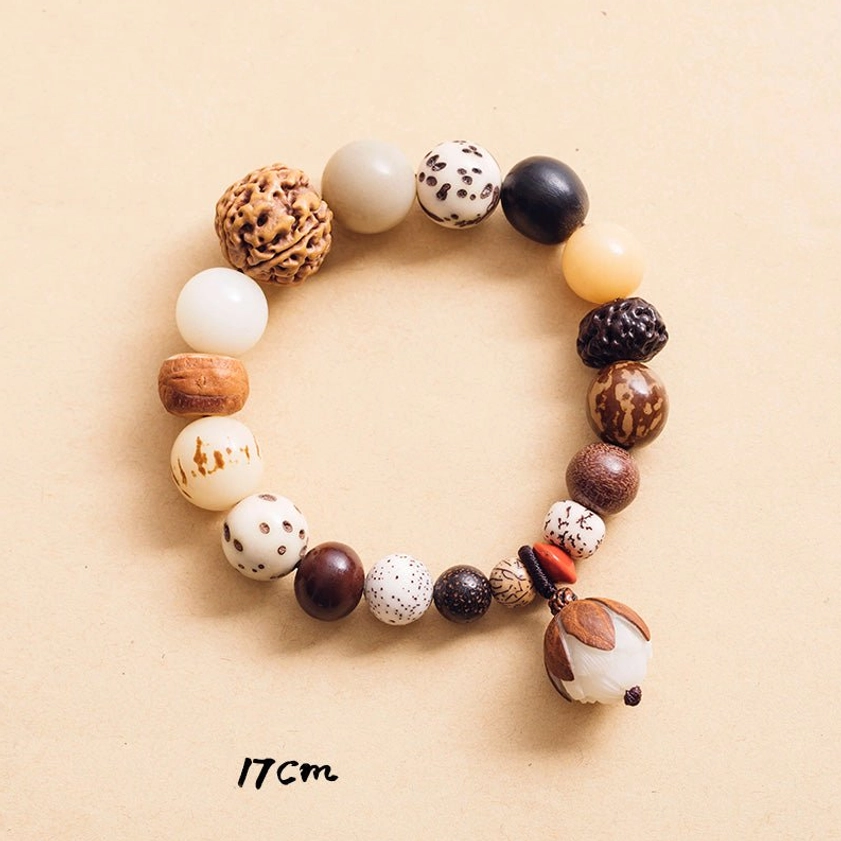 Bodhi seed mala bracelet 17cm size with lotus pendant charm detail view