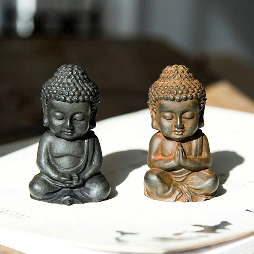 Rust version Buddha figurine oxidized brown tone - vintage aesthetic handcrafted spiritual decoration