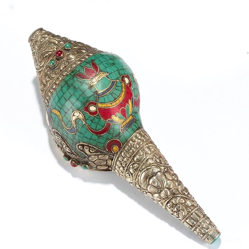 Buddhist Shankha conch decoration with wealth and prosperity symbolism, natural shell with copper and turquoise inlay for good fortune