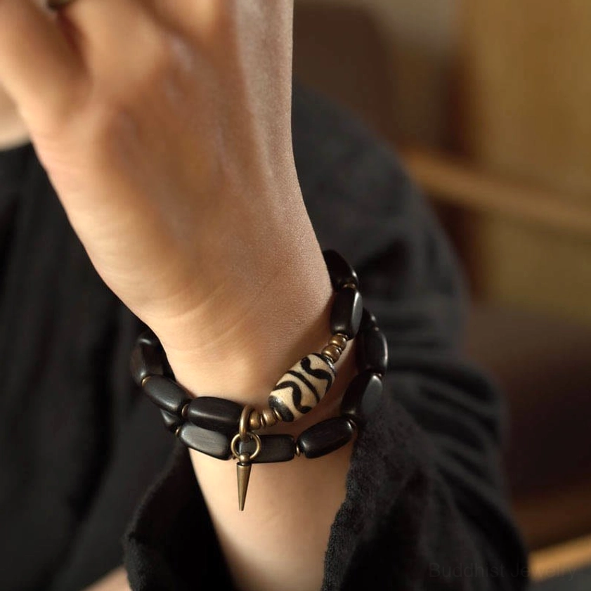 Buddhist dzi bead bracelet for meditation and spiritual grounding practice