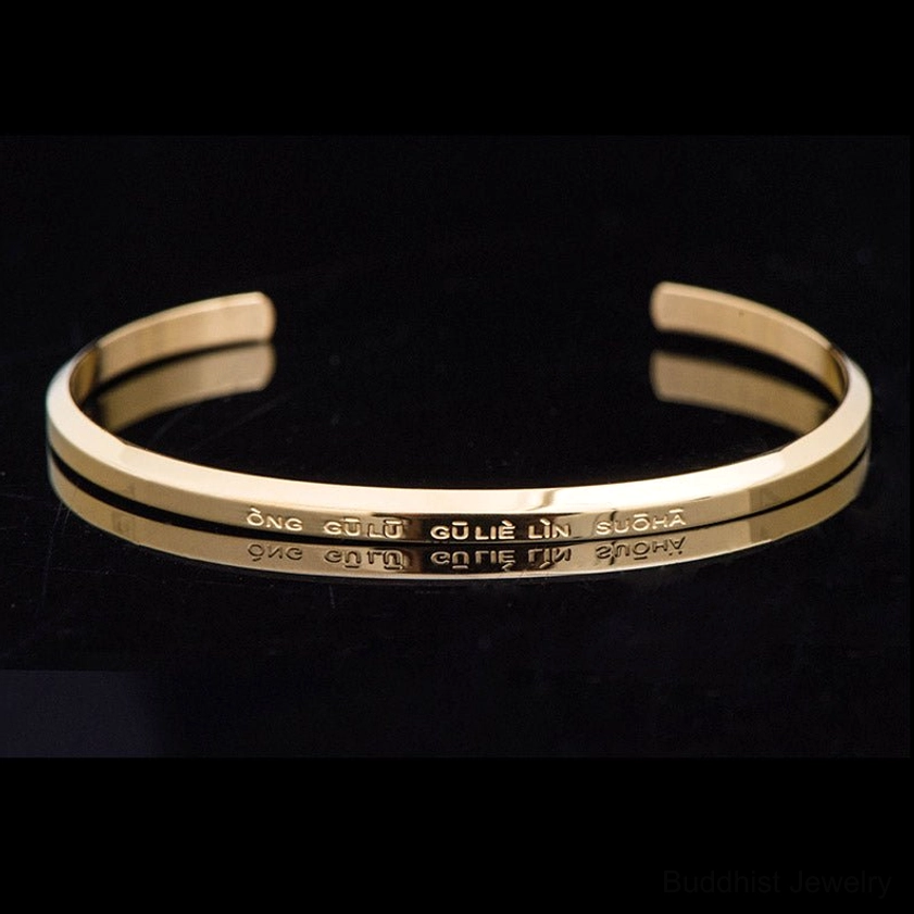 Gold titanium steel bracelet with sacred six true words engraving