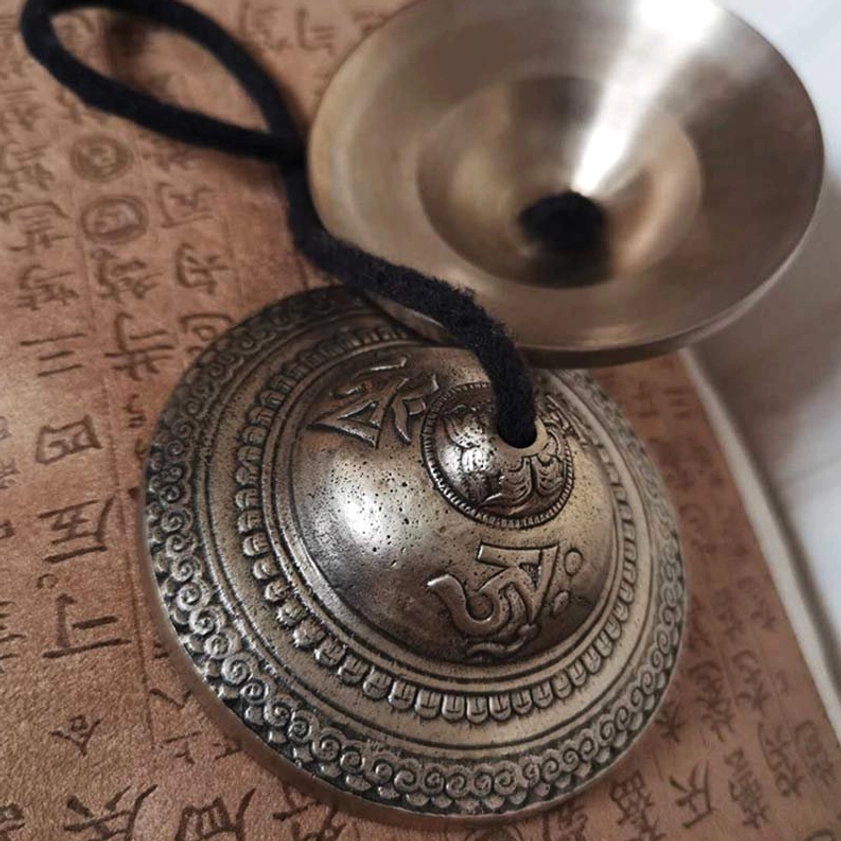 Buddhist tingsha bell with Om Mani Padme Hum six true words mantra engraving, premium copper craftsmanship for meditation and sound healing