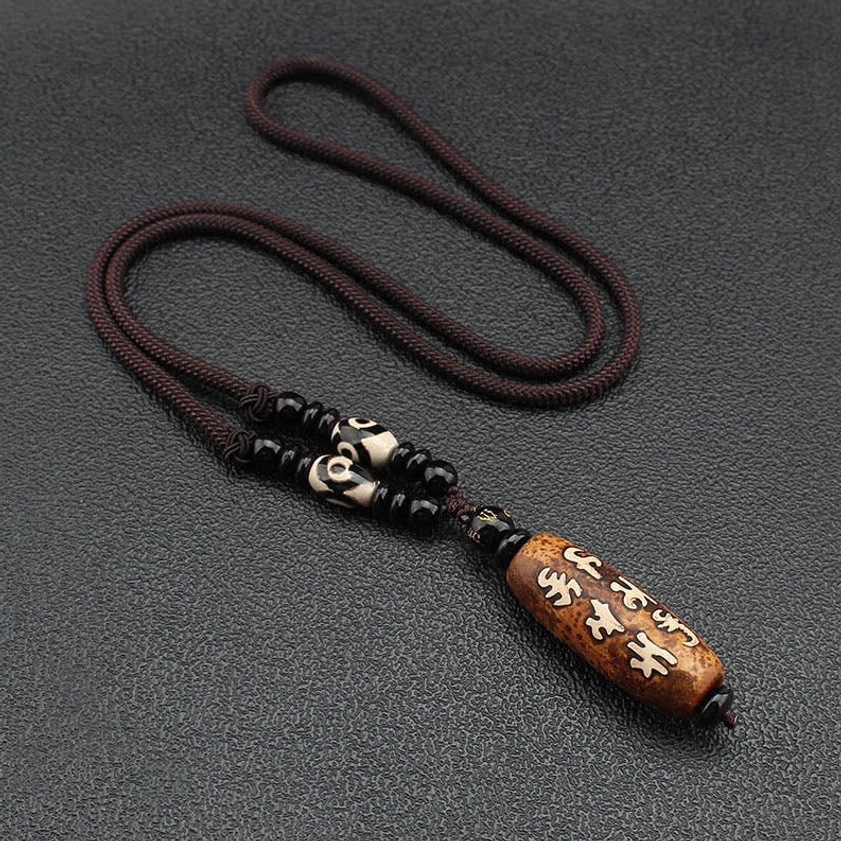 Buddhist Dzi bead necklace packaging and presentation for spiritual gift giving