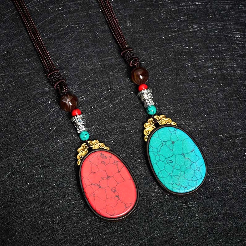 Handcrafted ebony wood necklace packaging and presentation for Buddhist pendant gift with spiritual meaning