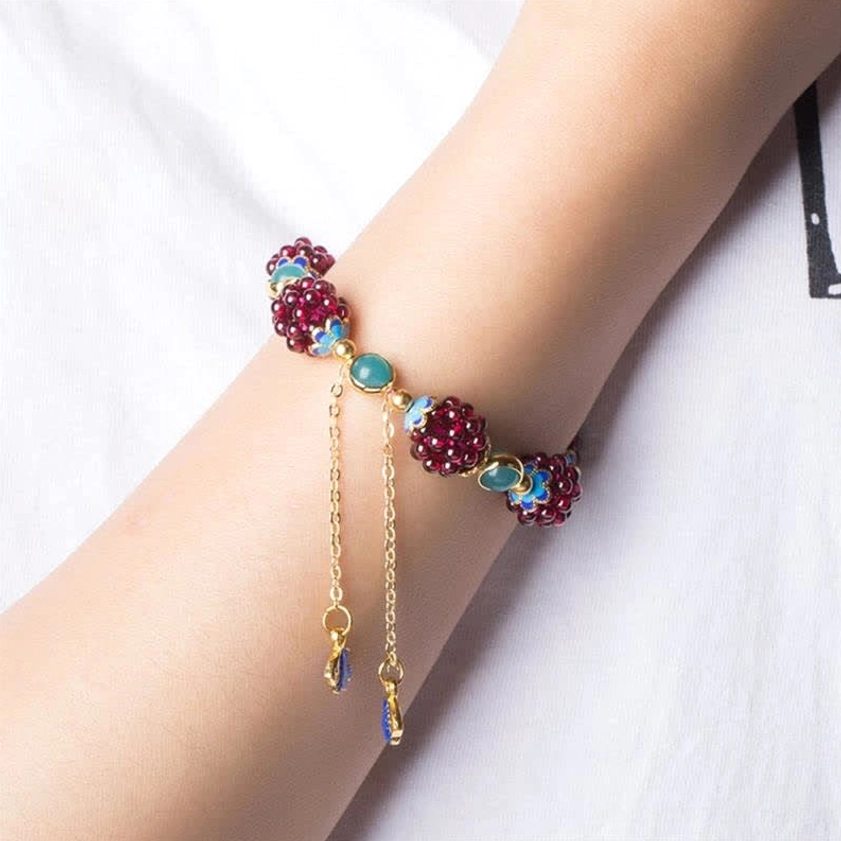 Purple variation garnet amethyst Buddhist bracelet featuring natural stone beads for meditation and spiritual protection