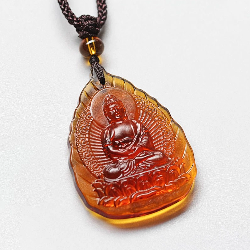 Goat and Monkey Tathagata Liuli crystal zodiac natal Buddha leaf pendant with traditional carving