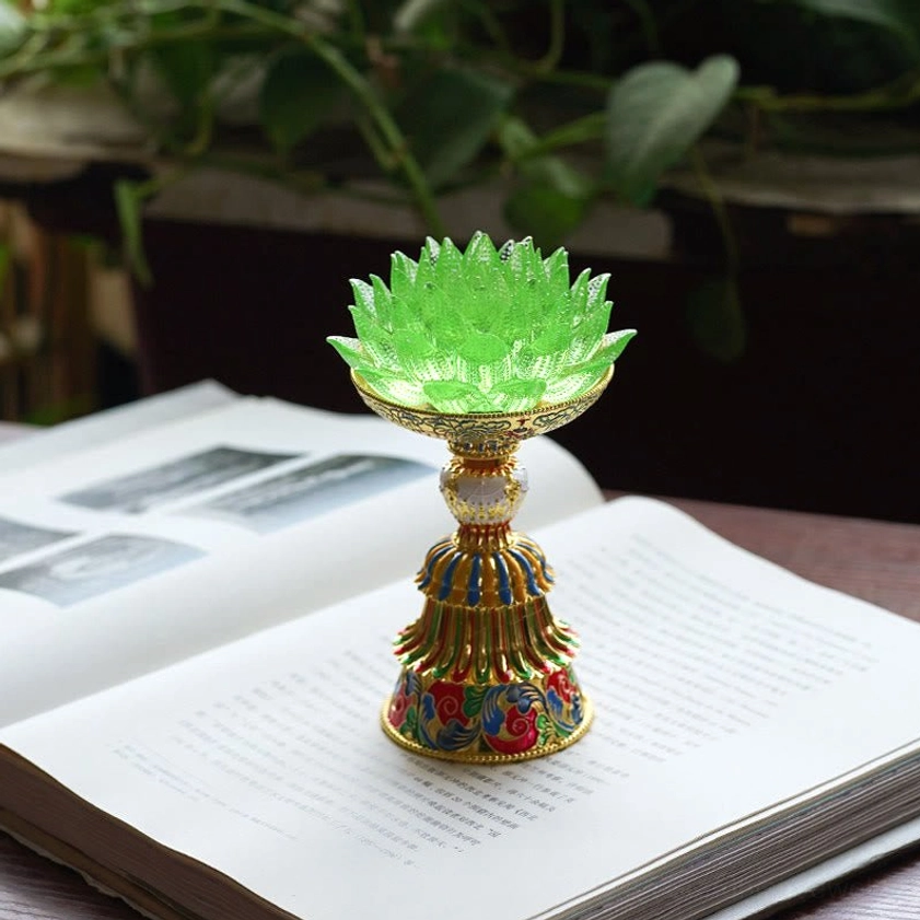 Green liuli lotus lamp for growth and spiritual transformation