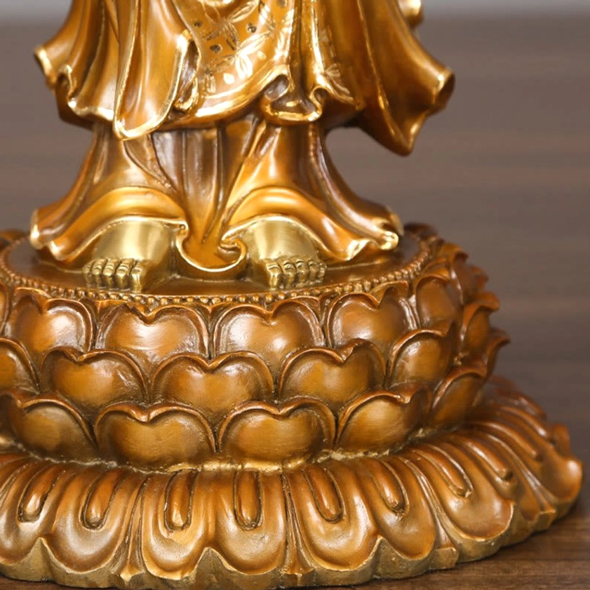Avalokitesvara Guanyin statue complete side angle view demonstrating craftsmanship