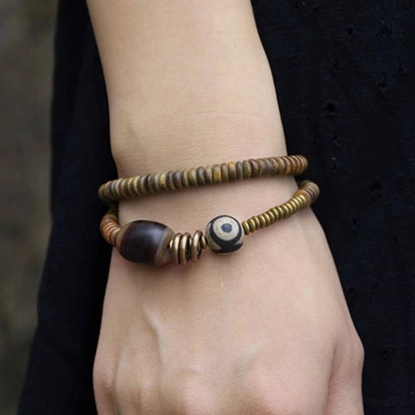 Handmade buddhist bracelet natural materials eco-friendly artisan creation