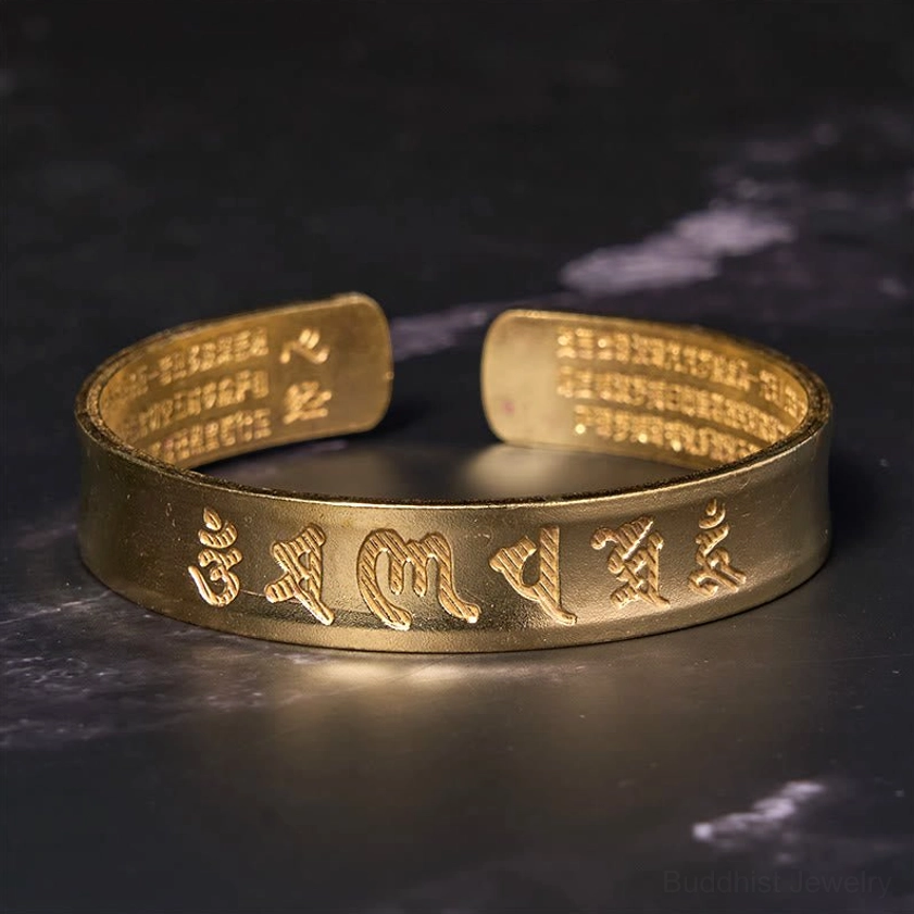 Heart Sutra inscribed inside brass Buddhist cuff bracelet Om Mani Padme Hum front view