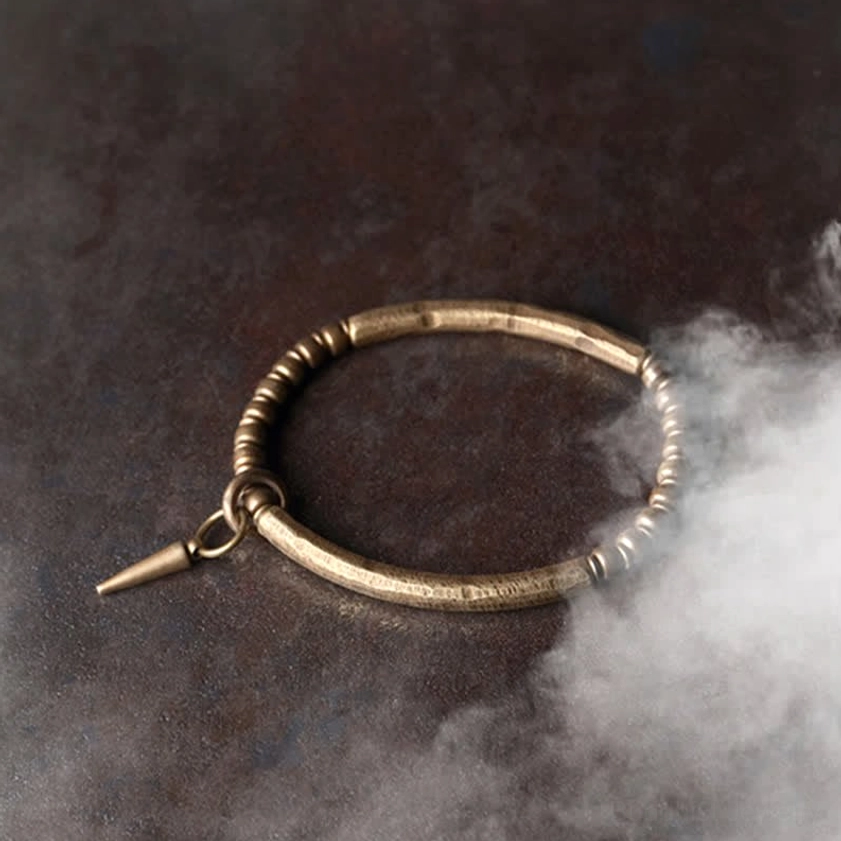 Unisex lava rock and copper balance bracelet handmade with natural materials for meditation wear