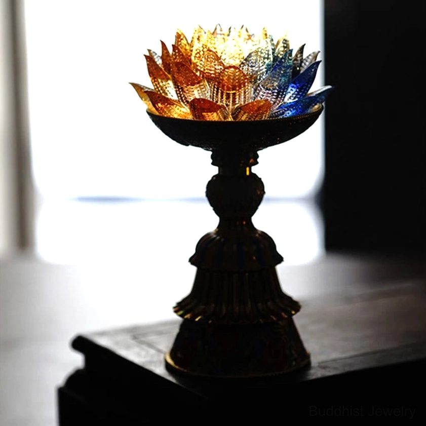 Liuli glass lotus enlightenment lamp with luminous beauty and enamel pedestal