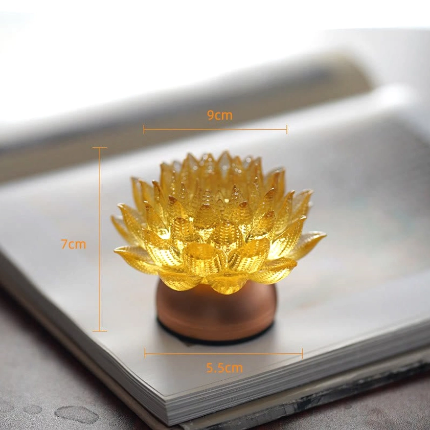 Lotus liuli glass art piece, handcrafted detail showing high-temperature fired glass
