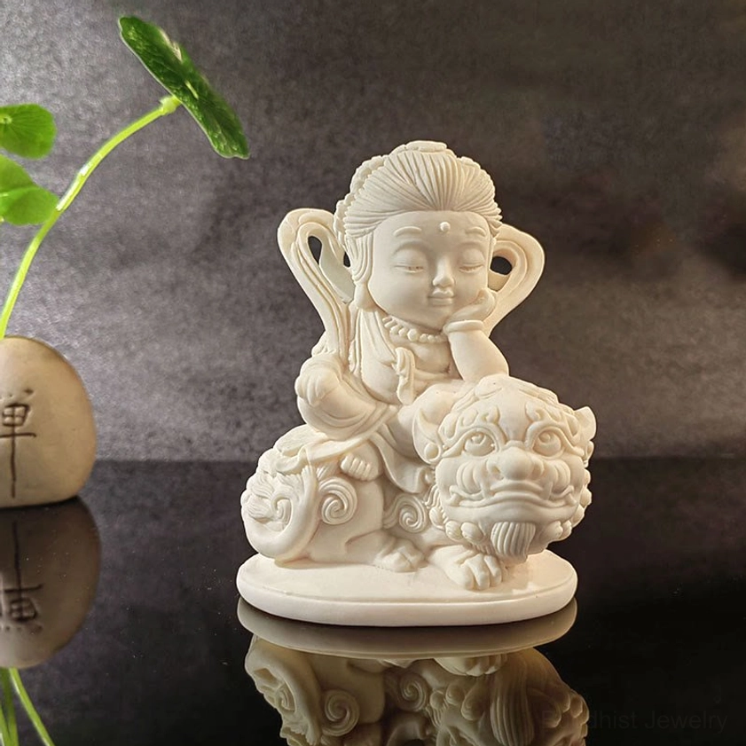 Manjusri Buddha of Wisdom 10x7.5x5cm - natural ivory fruit bodhisattva carving