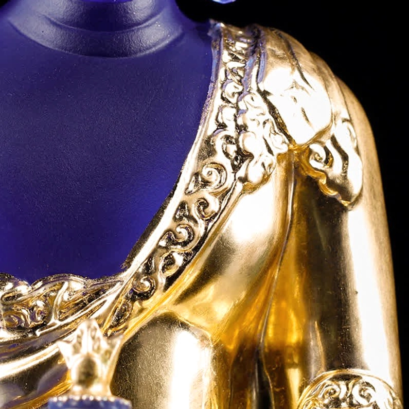 Medicine Buddha Liuli handcrafted statue artistic detail of lotus pedestal base symbolizing enlightenment and purity