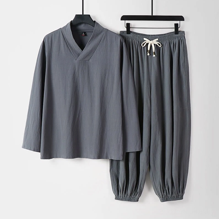 Men's Hanfu cotton Tang suit in gray – cross-collar top with cropped harem pants