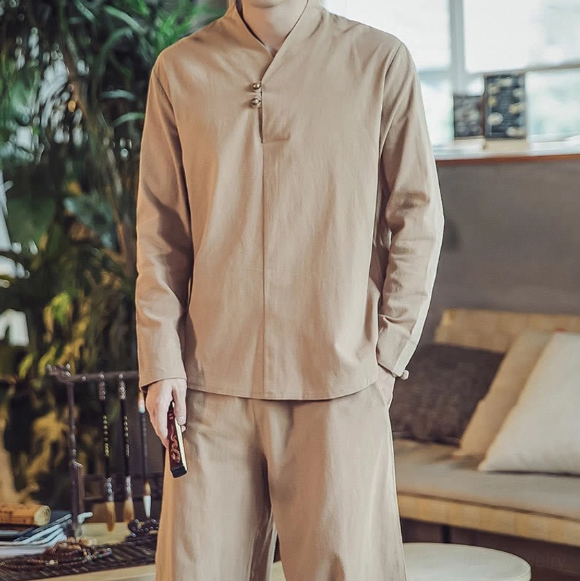Men's linen meditation set showing non-stretch fabric for mindfulness practice
