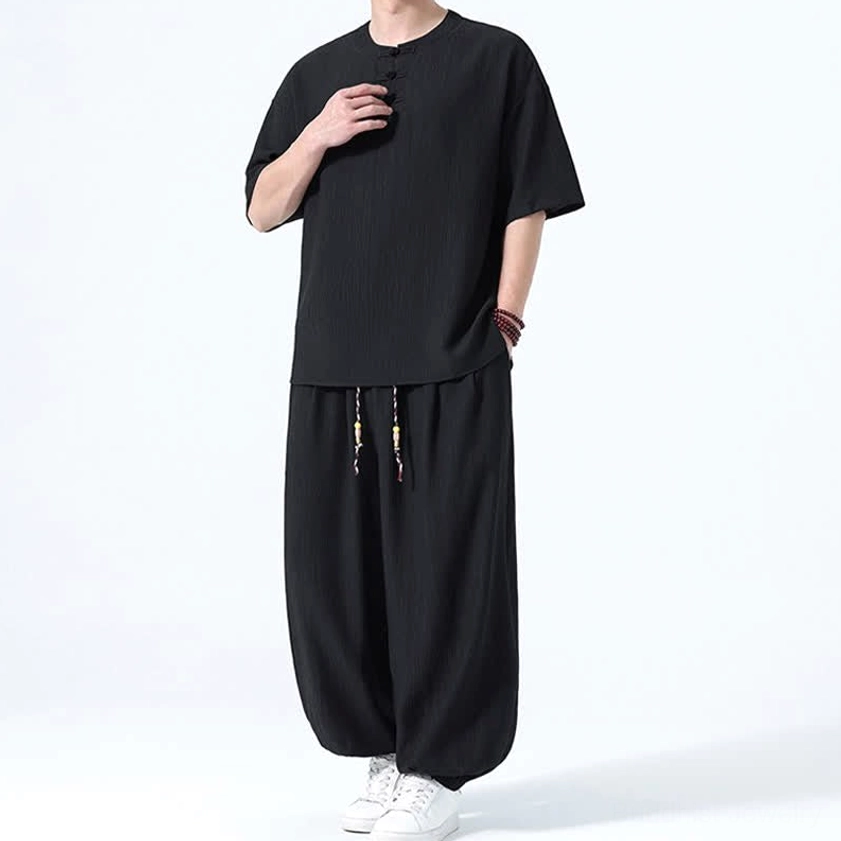 Men's Tang dynasty inspired two-piece set black right three-quarter pocket detail wide leg pants