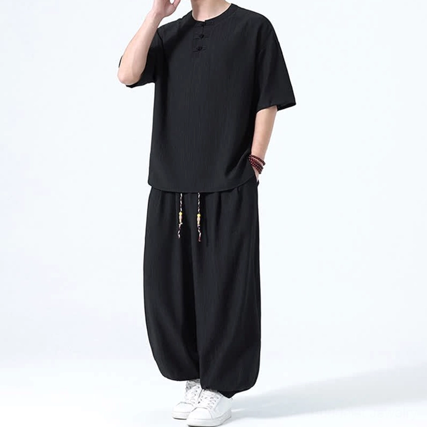 Men's mindfulness linen set black right three-quarter view short sleeve relaxed fit