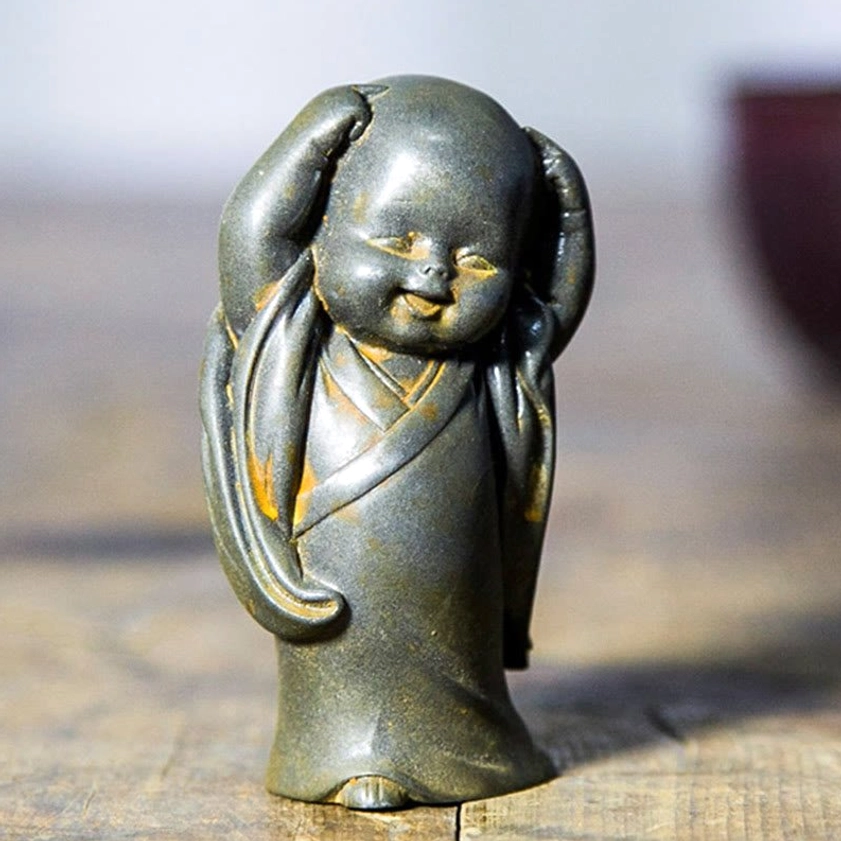 Mindful Monk Meditation Figurine - Iron Powder Resin Buddhist Statue for Inner Peace and Awareness