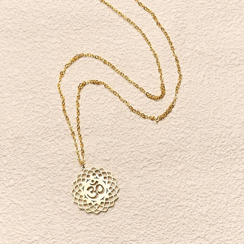 Coiled Om lotus Buddhist pendant necklace compact hollow design