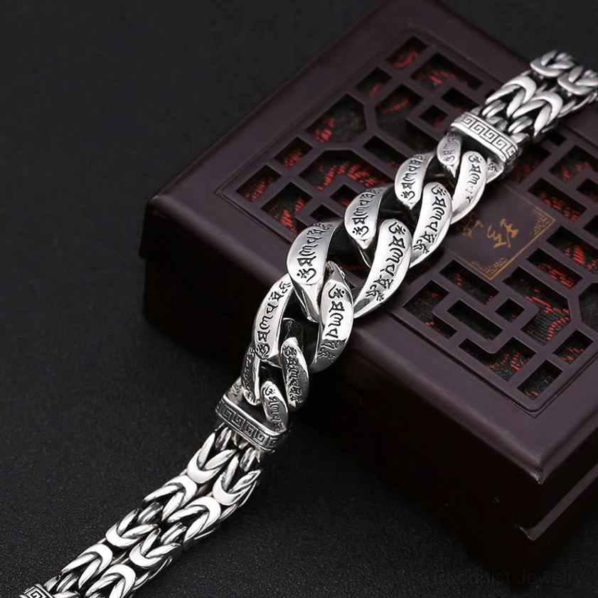 Full length Om Mani Padme Hum copper bracelet displaying complete engraved mantra across all chain links