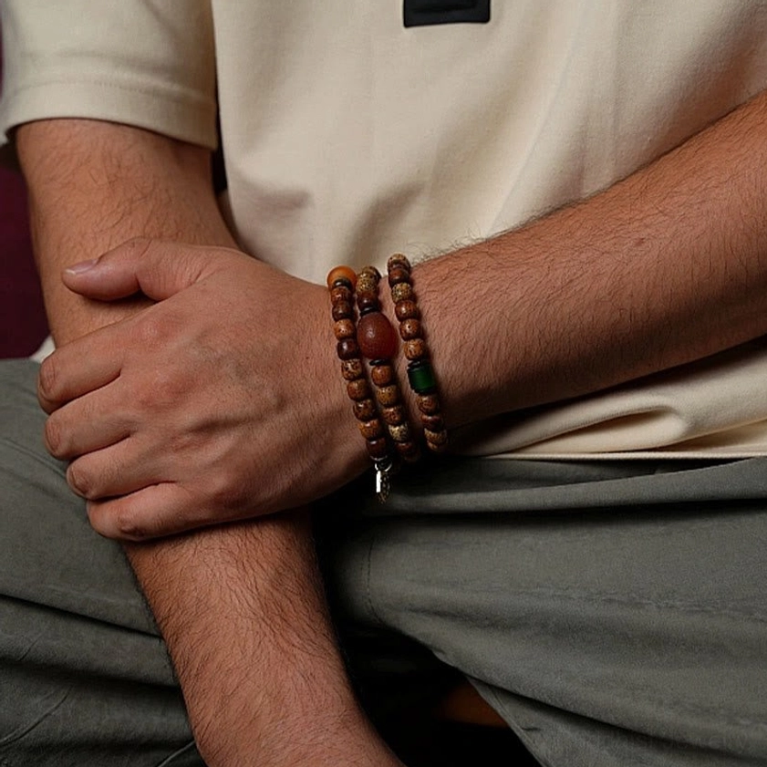 Premium bodhi seed Buddhist bracelet with amber agate dzi beads designed for intention setting and inner balance