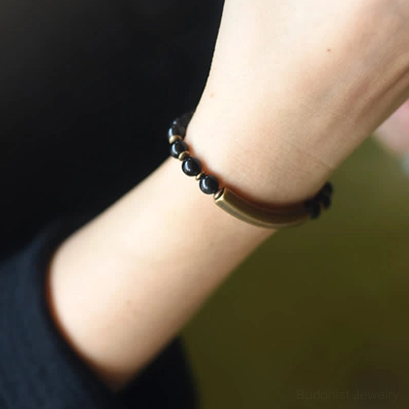 Premium elastic string crystal bracelet - durable Buddhist healing jewelry for daily wear