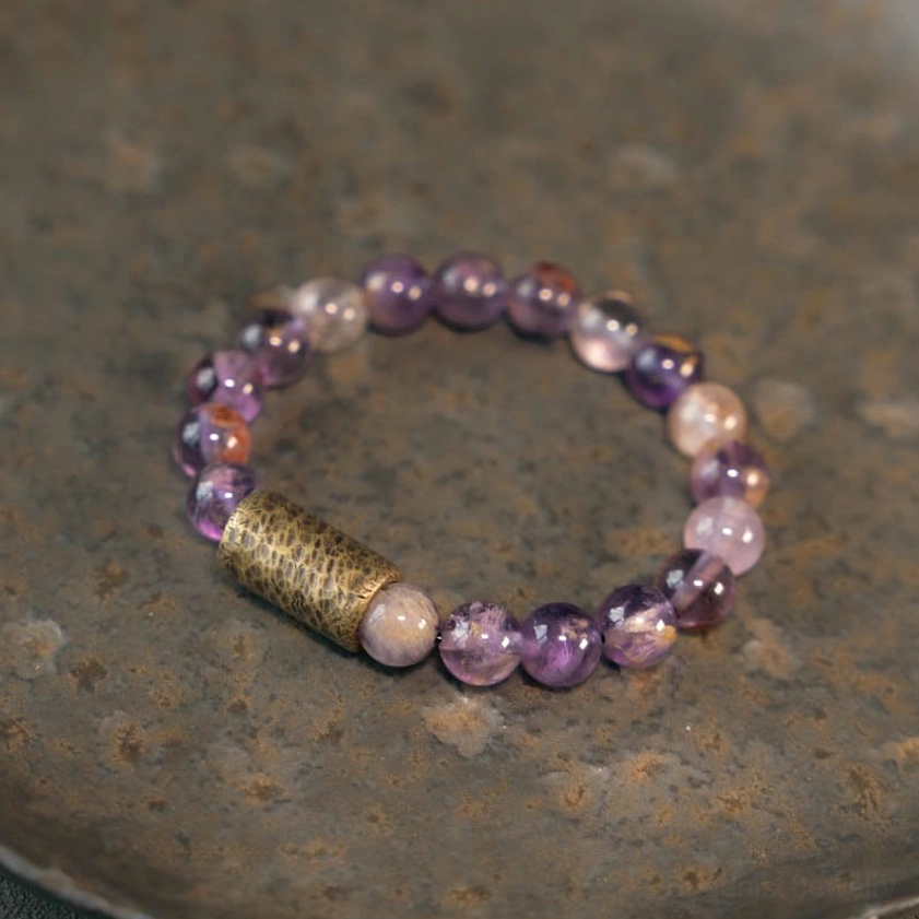 Purple phantom quartz bracelet variant in all four wrist circumference sizes available