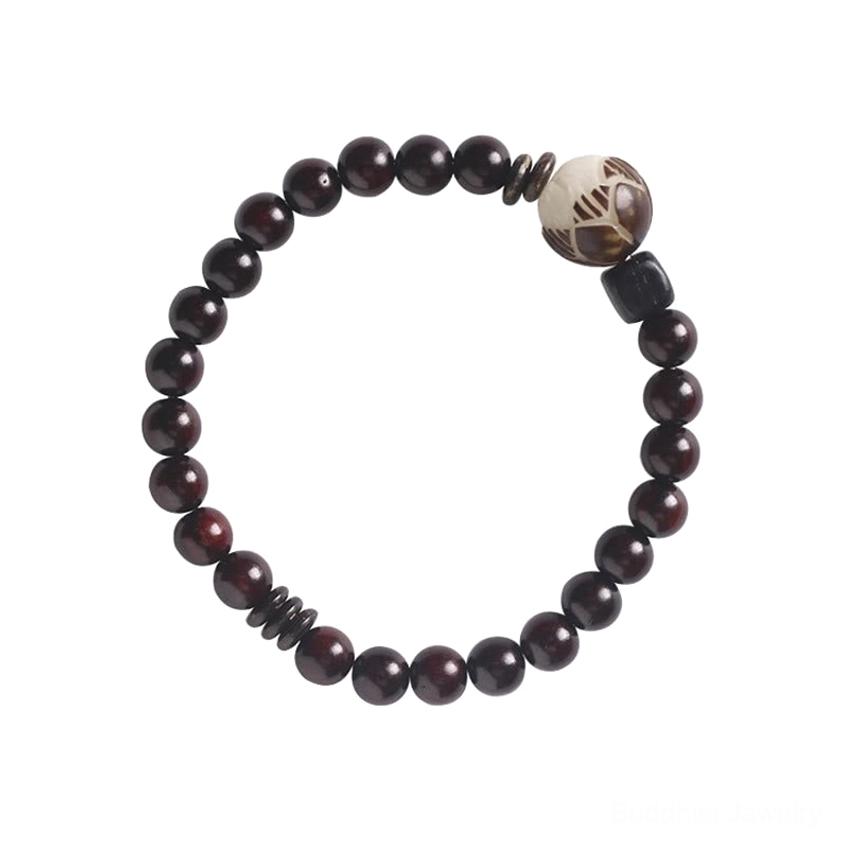 Size guide and wrist fit demonstration of red sandalwood lotus bodhi bracelet showing 14-16cm circumference fitting on various wrist sizes