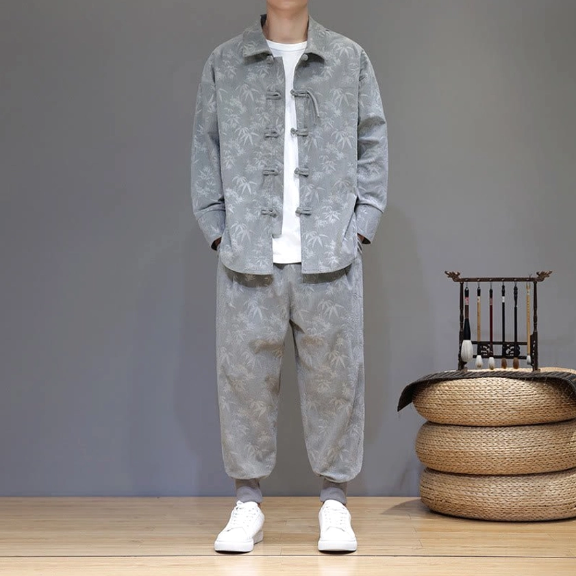 Jacket collar and shoulder view of handcrafted tang suit with bamboo print