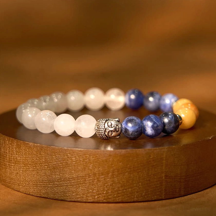 White stone Buddha bracelet for protection and spiritual clarity