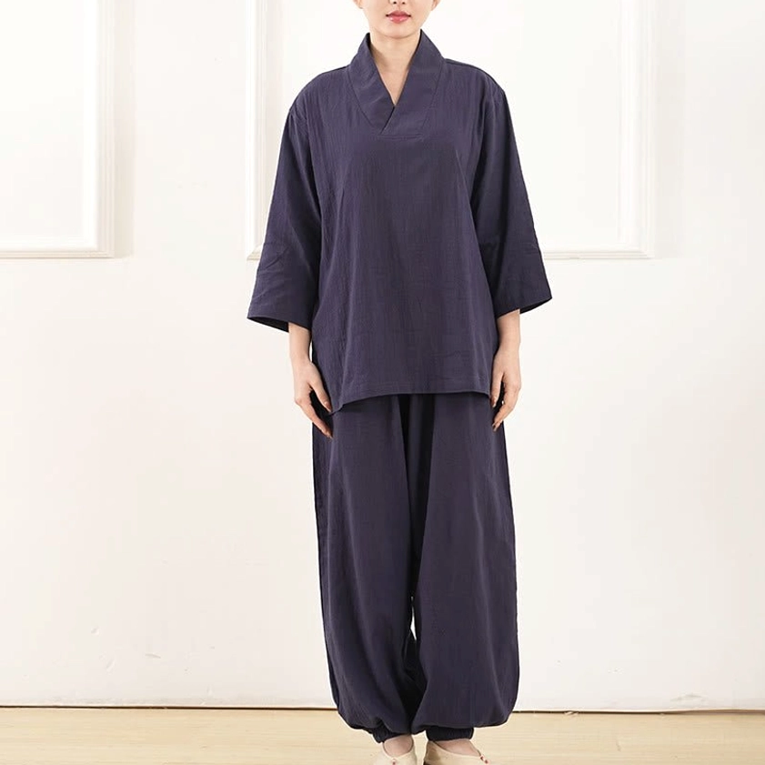 Women wearing white cotton meditation tai chi clothing set front view relaxed fit
